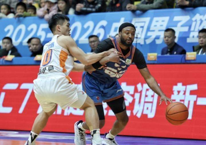 重回全华班,CBA外援注册信息:四川取消庞兹和加克的注册 新闻 重回全华班,CBA外援注册信息:四川取消庞兹和加克的注册 新闻