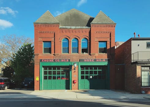 破局 谋局 开局——从三个维度看当前中国经济 新闻