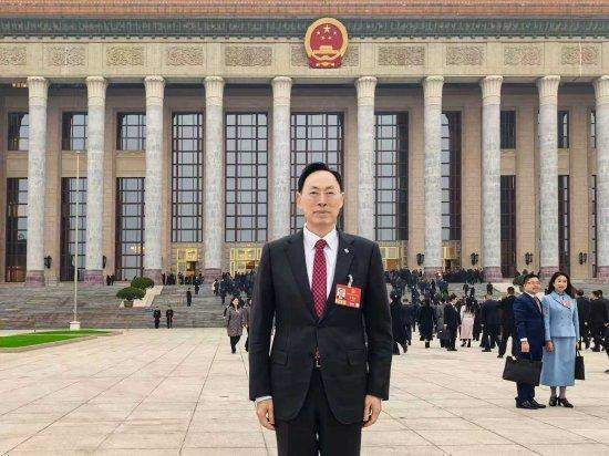 居家养老难题待解,适老化改造亟需融入长护险;支付协同机制创新,部门联动标准统一;绩效评估持续优化,可持续发展路径清晰。 健康养生