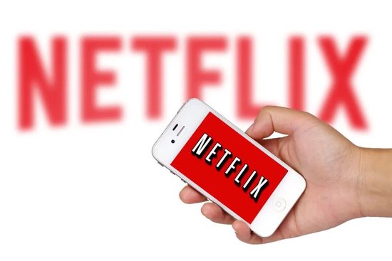  并购战尘埃落定；奈飞理性退场，派拉蒙全盘接手华纳。 娱乐新闻