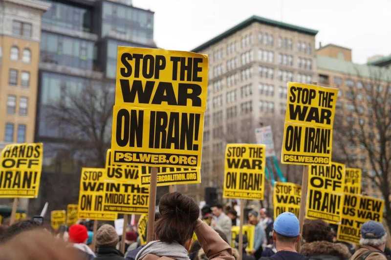  美伊冲突持续发酵；经济震荡、政治分裂、同盟裂痕同步显现。 新闻