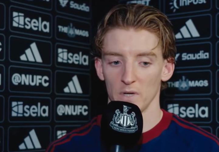 主场德比遗憾落败;戈登直言不该如此;球队仍需全力冲击欧战资格。 体育新闻 主场德比遗憾落败;戈登直言不该如此;球队仍需全力冲击欧战资格。 体育新闻 主场德比遗憾落败;戈登直言不该如此;球队仍需全力冲击欧战资格。 体育新闻