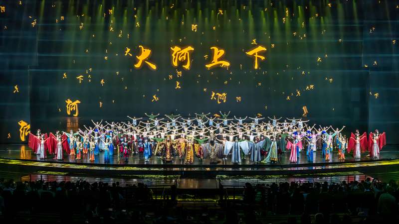 迷茫与向往:从“走马观花”到“深度入戏”的旅行救赎 文化旅游