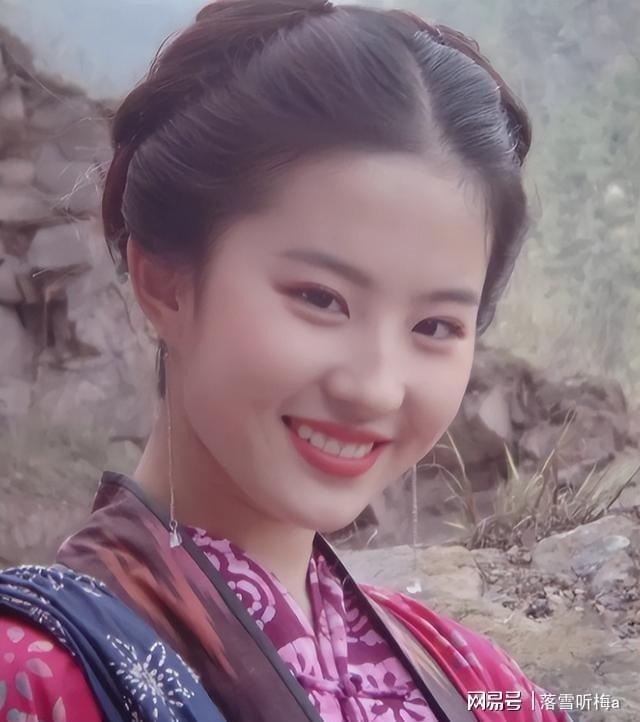 【深度拆解】审美差异背后的文化密码:日本民众为何偏爱鞠婧祎? 娱乐新闻