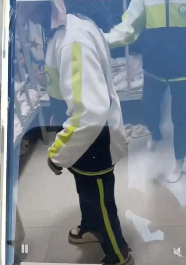 沉默的三个月:一个父亲对校园保护机制的追问与期待 情感心理