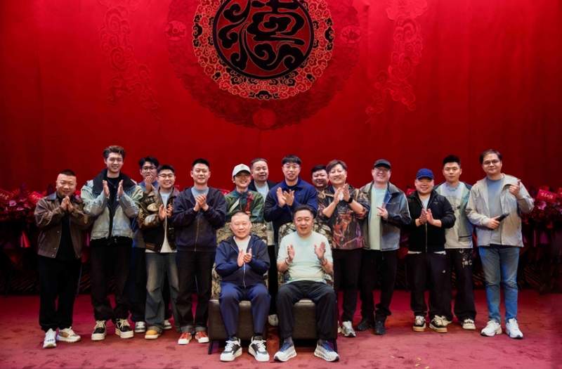 德云社小剧场票房真相:粉丝神话与市场现实的残酷落差 娱乐新闻