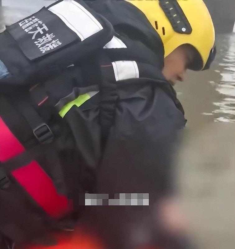 【水文安全】深度解析:半米积水如何成为致命陷阱——湘江溺水事故的技术复盘与风险防控 新闻 【水文安全】深度解析:半米积水如何成为致命陷阱——湘江溺水事故的技术复盘与风险防控 新闻 【水文安全】深度解析:半米积水如何成为致命陷阱——湘江溺水事故的技术复盘与风险防控 新闻 【水文安全】深度解析:半米积水如何成为致命陷阱——湘江溺水事故的技术复盘与风险防控 新闻 【水文安全】深度解析:半米积水如何成为致命陷阱——湘江溺水事故的技术复盘与风险防控 新闻